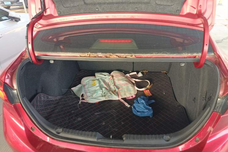 Used Mazda Mazda 3 Axela 2019 Cloud-Controlled Version Sedan 1.5L Automatic Luxury Trim China V Standard