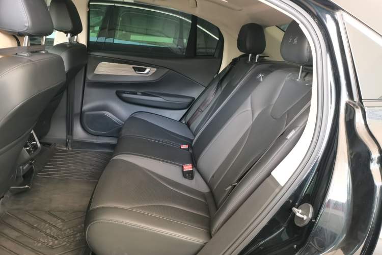 Used Hongqi E-QM5 2023 560km PLUS
