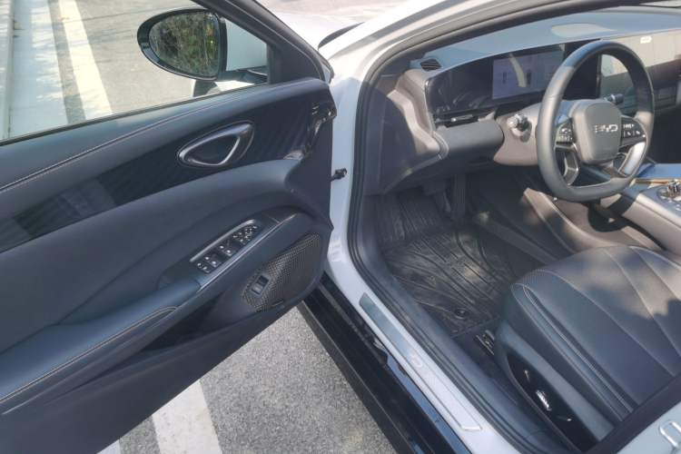 Used BYD Seal 2025 650 Intelligent Driving Version
