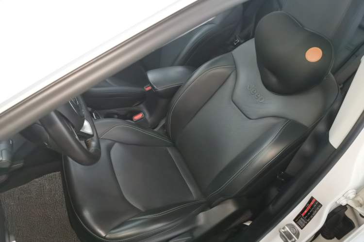 Used  Compass 2017 200T Automatic Family Edition
