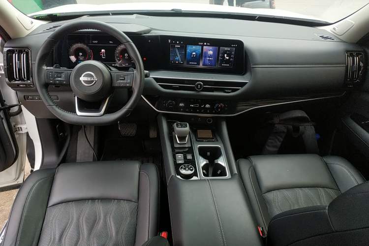 Used Nissan Terra 2024 380 VC-TURBO Four-Wheel Drive Prestige Edition 6 Seats