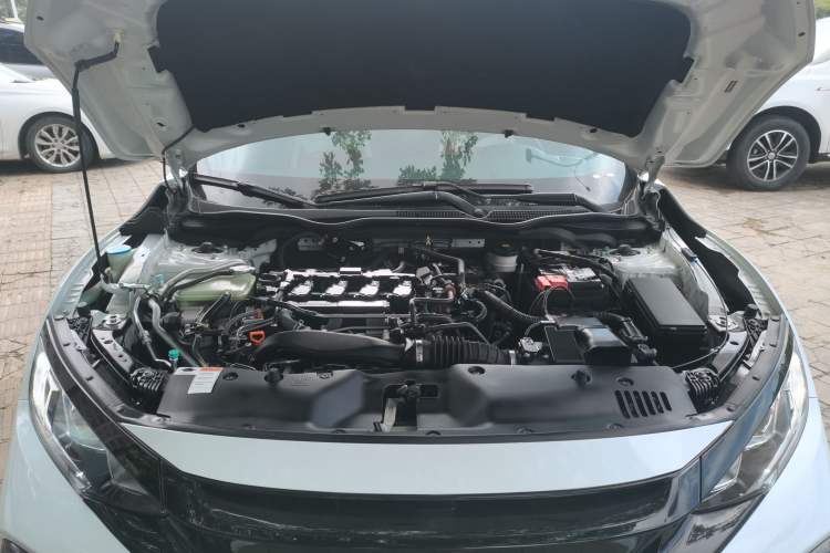 Used Honda Civic 2021 HATCHBACK 220TURBO CVT New Trendsetter