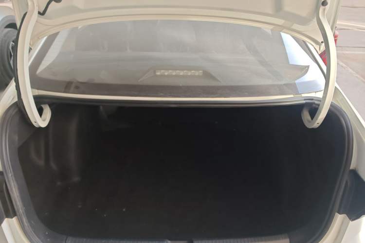 Used Volkswagen Lavida 2023 New Rui 1.5L Automatic New Yi Edition