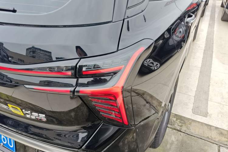 Used Hongqi HS3 2023 1.5T Two-Wheel Drive Shanwei Edition
