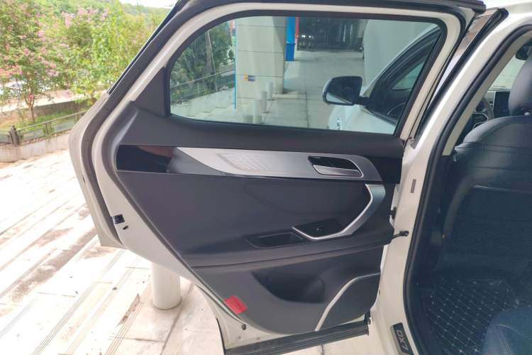 Used Soueast DX7 2018 Prime 1.8T DCT Flagship Model China V Standard