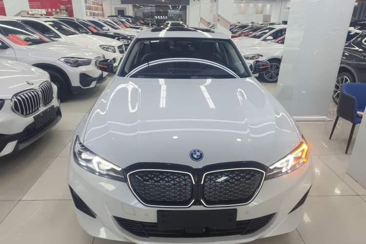 Used BMW i3 2025 eDrive 40 L Midnight Edition