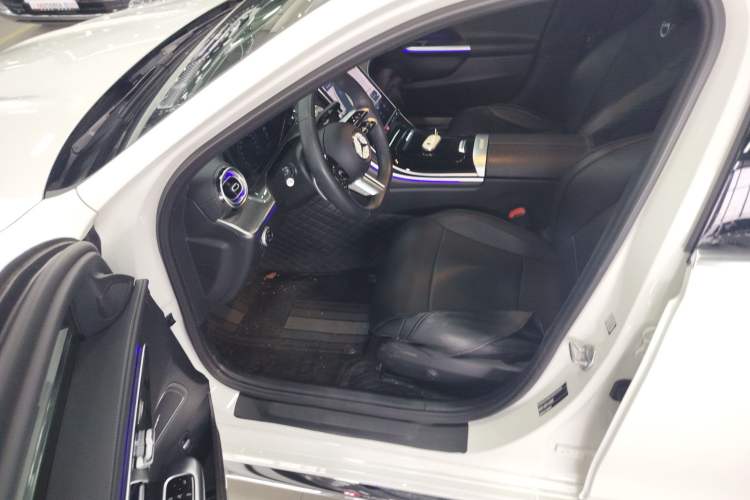 Used Mercedes-Benz C-Class 2023 Restyled C 260 L Sport Edition
