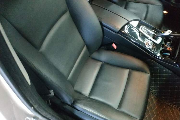 Used BMW 5 Series 2014 520i Elegant Edition