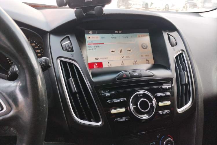 Used Ford Focus 2018 Two-Door Classic EcoBoost 125 Automatic Supercharged Style SmartDrive Edition