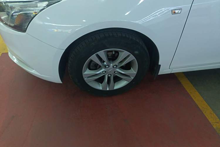 Used Chevrolet Cruze 2015 1.5L Classic SE AT
