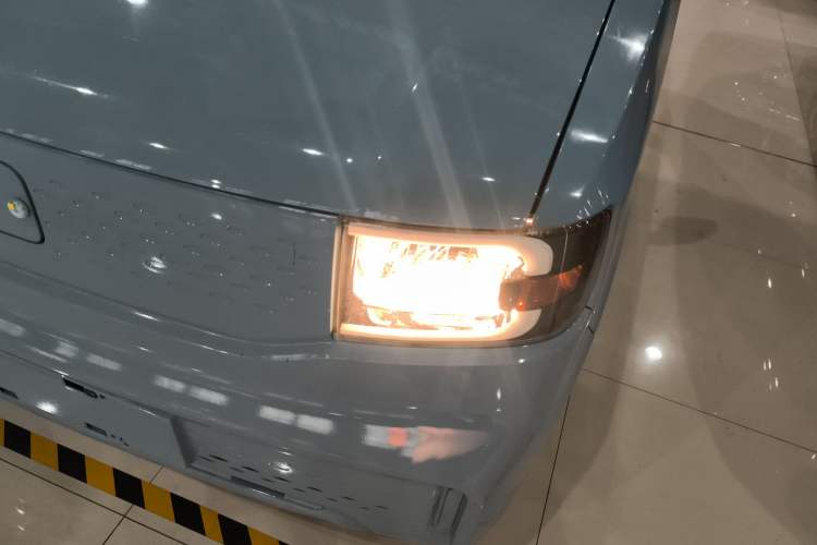 Used  uni 2022 Mildly Sweet Edition