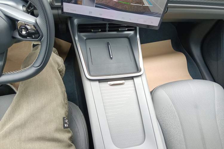 Used Lynk & Co 07 2024 EM-P 126 Long-Range Ultra