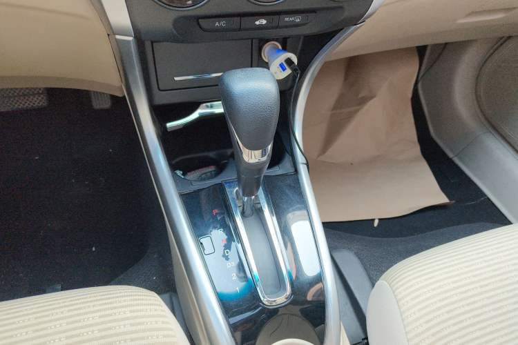 Used Honda Crider 2015 1.8L Automatic Luxury Edition
