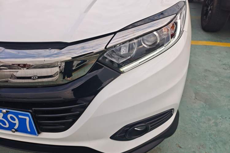 Used Honda Vezel 2020 1.5L CVT Pioneer Edition
