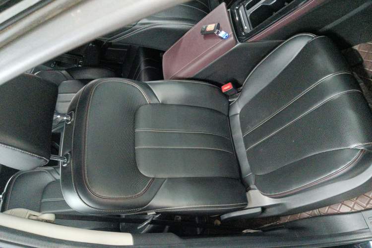 Used GAC Trumpchi M6 2023 PRO 270T DCT Luxury Edition
