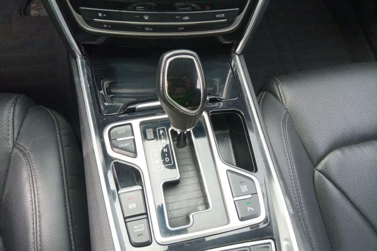 Used Geely Auto Emgrand GT 2017 2.4L Zunya Model
