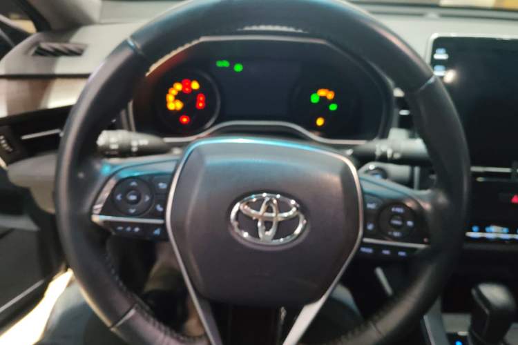 Used Toyota Avalon 2019 2.0L XLE Premium Edition China VI
