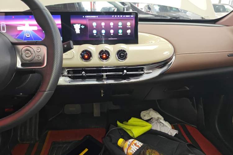 Used Wuling Bingo 2023 333 km Lingxi Connected Version
