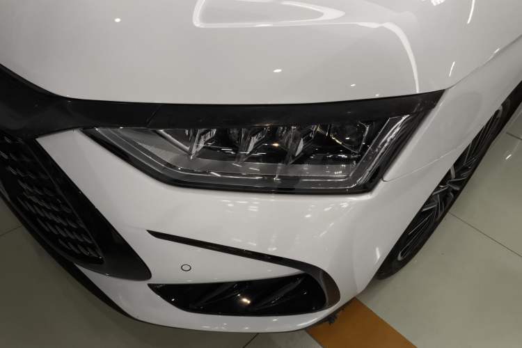 Used BYD Han 2022 DM-i 121KM Luxury Model