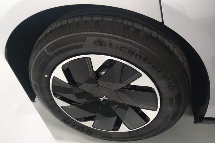 Used XPeng P7+ 2024 Long-Range Max
