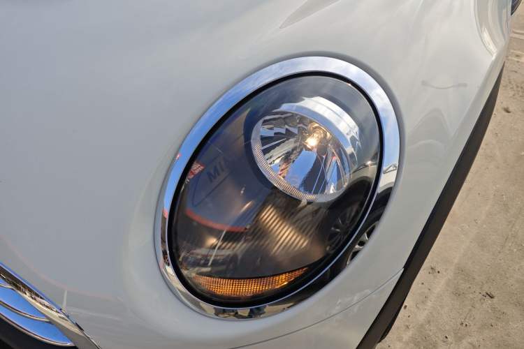 Used  MINI 2021 1.5T ONE PLUS
