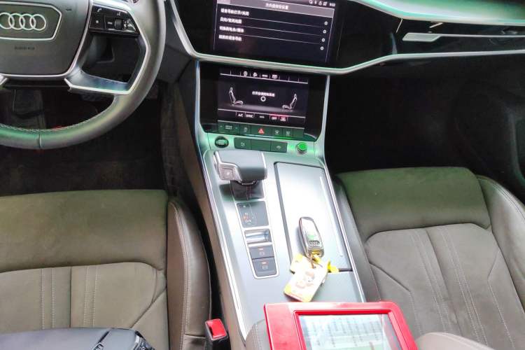 Used Audi A7L 2022 45 TFSI S-line Dream-Building Crystal Flow Package