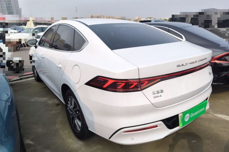 Used BYD Qin PLUS 2024 HONOR Edition DM-i 120KM Excellence Model
