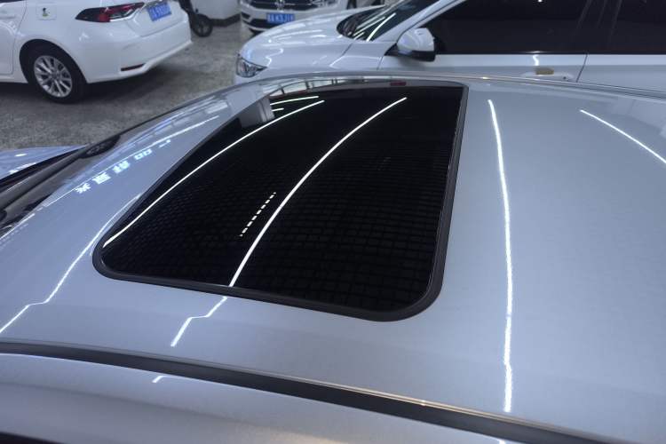 Used Toyota Levin 2021 185T CVT Luxury Edition
