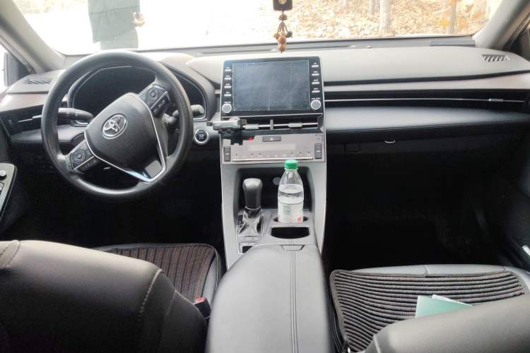 Used Toyota Avalon 2019 2.5L Ambition Version China VI Standard
