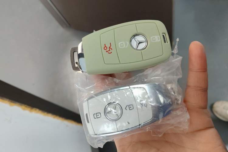 Used Mercedes-Benz GLE Coupe 2020 GLE 450 4MATIC Coupe SUV Fashion Model
