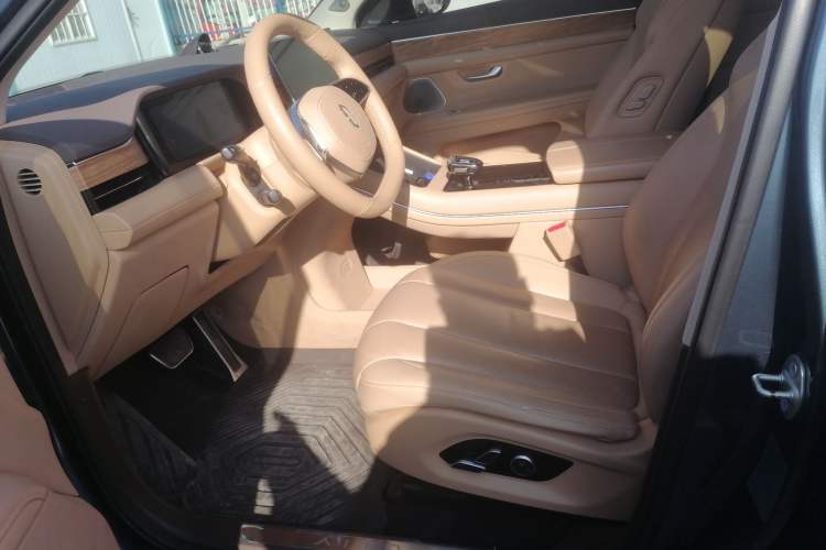 Used Hima AITO M7 2024 1.5T Intelligent Drive Rear-Drive Ultra Version 5 Seats
