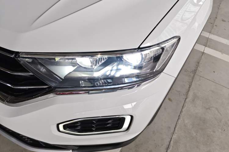 Used Volkswagen T-ROC 2020 230TSI DSG Two-Wheel Drive Advanced Version