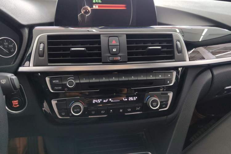 Used BMW 3 Series 2016 320Li Fashion Model
