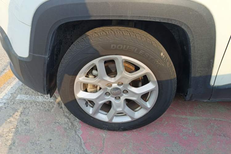 Used  Renegade 2017 180T Automatic High-Energy Version
