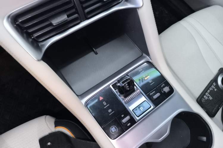 Used BYD Song PLUS New Energy 2023 Champion Edition DM-i 110KM Flagship PLUS
