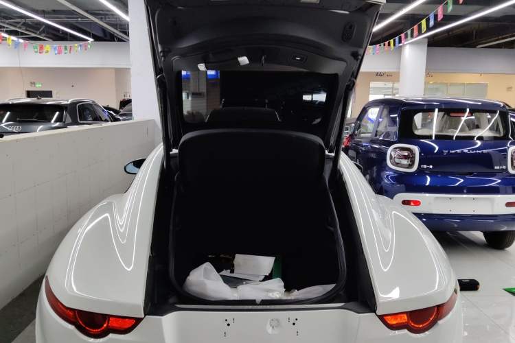 Used Jaguar F-TYPE 2015 3.0 SC Hardtop Version
