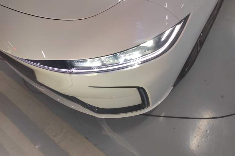 Used VOYAH PASSION 2023 Four-Wheel Drive Long-Range Version