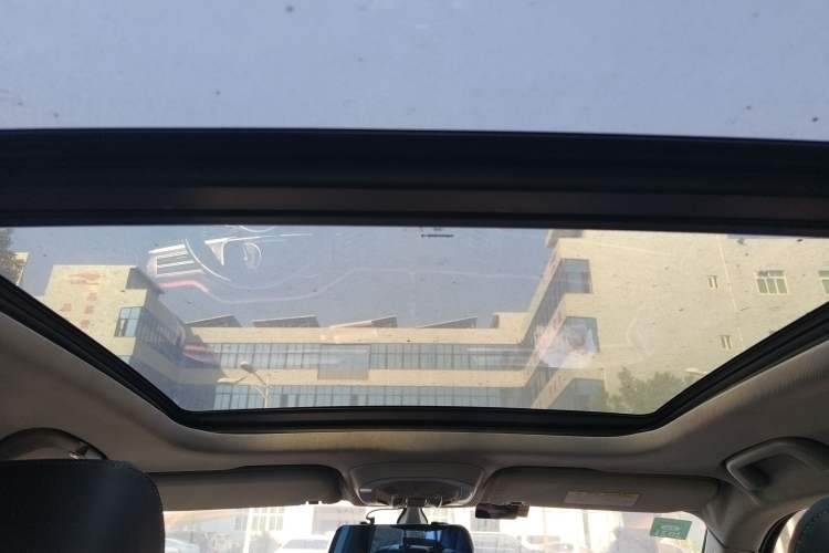 Used Zotye Domy X7 2017 1.8T Manual Luxury Model
