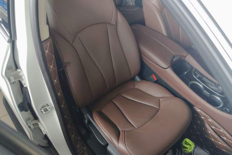 Used Buick Envision 2021 532T Two-Wheel-Drive Elite Version
