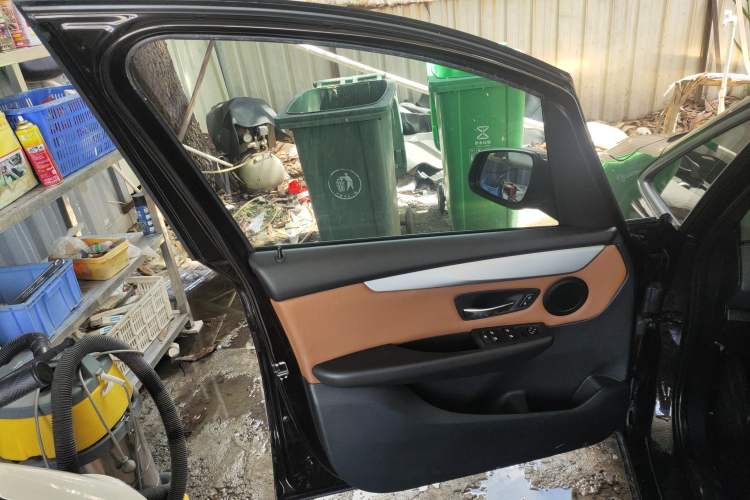 Used BMW 2 Series Gran Tourer 2015 218i Leading Model
