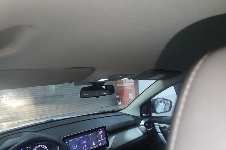 Used Geely Auto Coolray 2023 1.5T DCT Platinum Edition