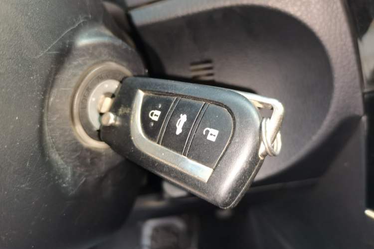 Used Toyota Corolla 2017 1.2T CVT GL
