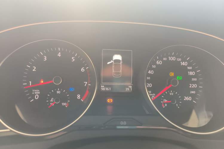 Used Volkswagen Magotan 2017 330TSI DSG Leading Model
