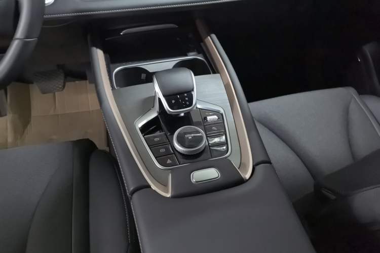 Used Chery Tiggo 5x 2025 High-Energy Version 1.5T CVT Comfort Model
