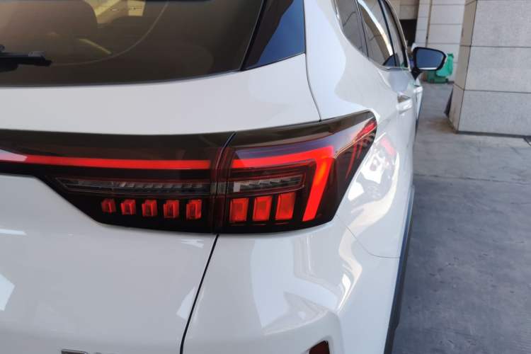 Used  Zhuifeng 2022 Versailles Edition 1.6T DCT Yu Feng Xing Version
