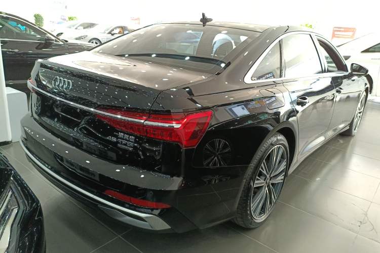 Used Audi A6L 2024 45 TFSI quattro Prestige Dynamic Edition
