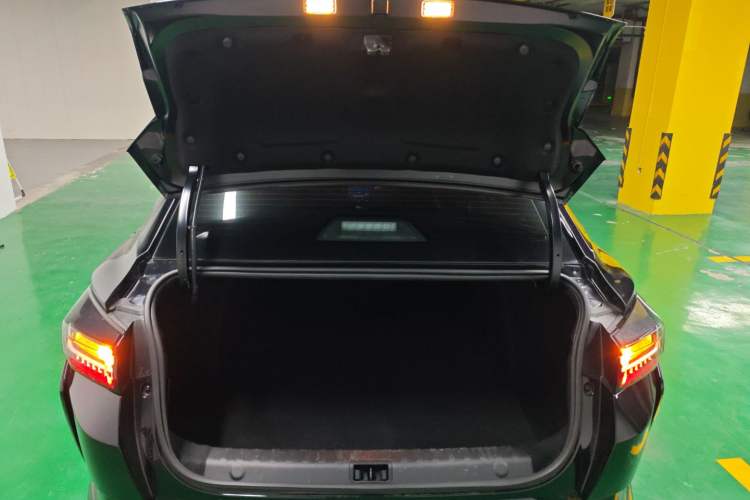 Used Dongfeng Aeolus Yixuan 2023 Mach Edition 1.5L Automatic Chasing Shadow Version