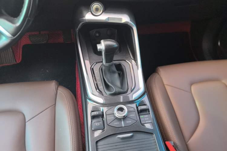 Used Haval H6 2017 Red-Label 1.5T Automatic Two-Wheel Drive Smart Edition