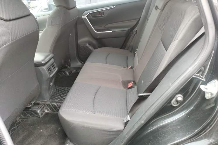 Used Toyota RAV4 2020 2.0L CVT Two-Wheel Drive Urban Edition
