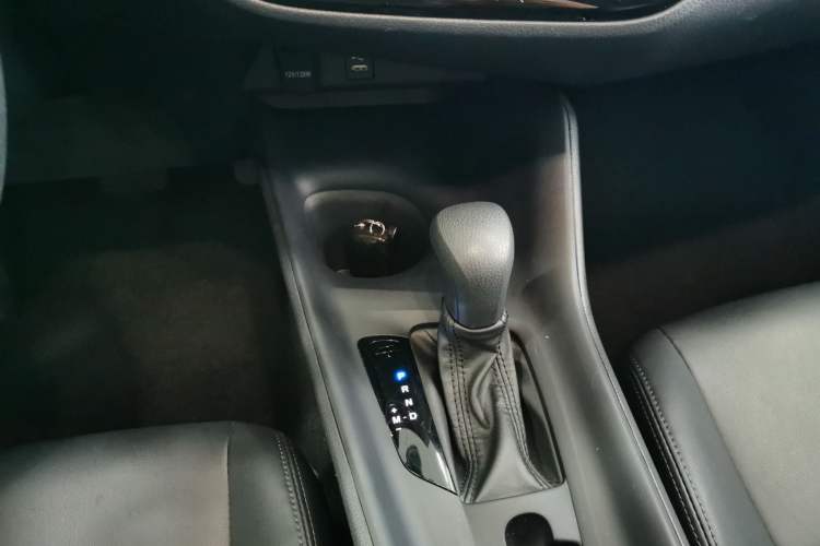 Used Toyota IZOA 2023 2.0L Enjoy Edition
